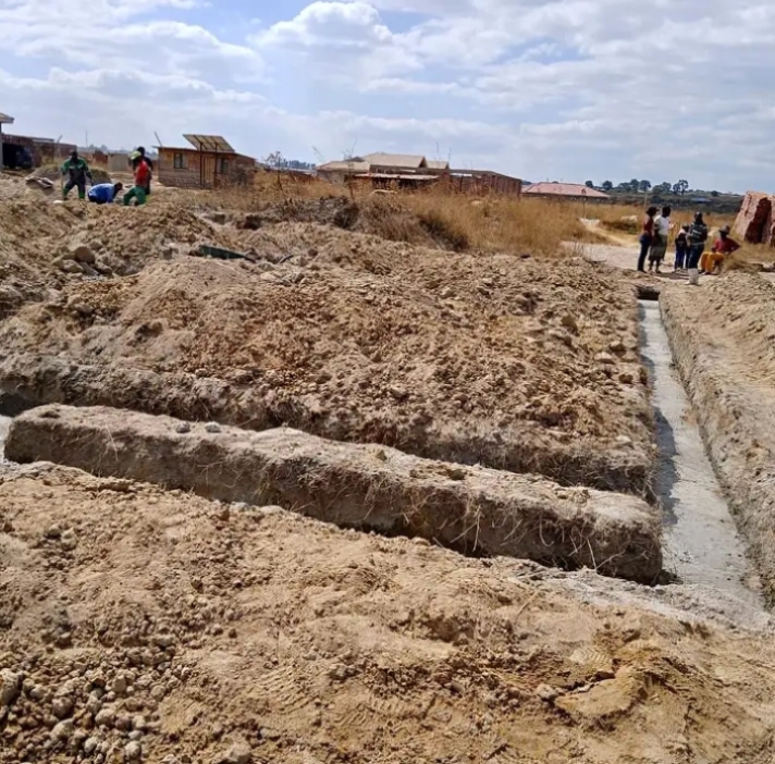 Donnybrook stands - 3