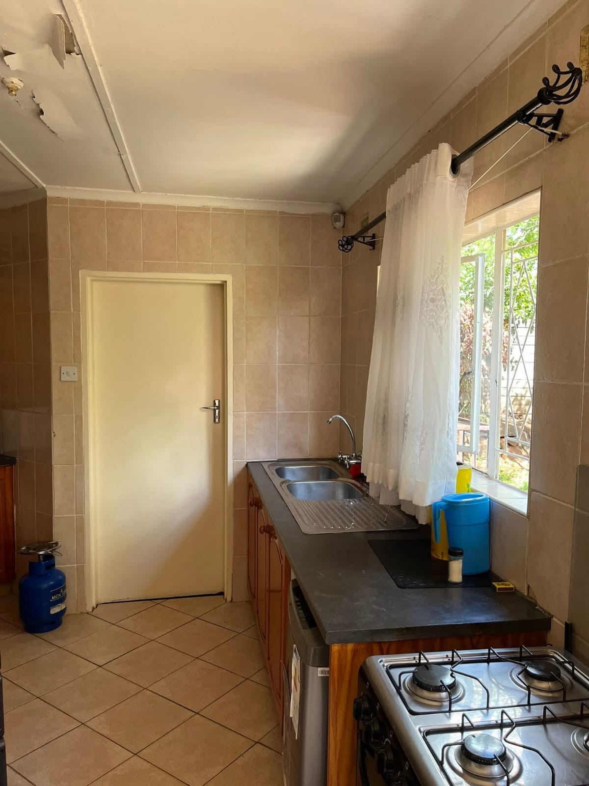 Westgate, Sugarbush – 2 Bedroom House To Let $650 - 10