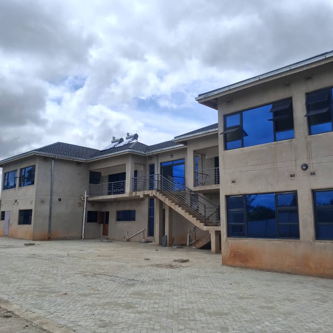 GLETWIN – Newly Built 2 Bedroomed Cluster To Rent - 1